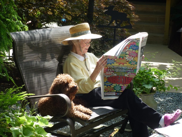 Lady reading